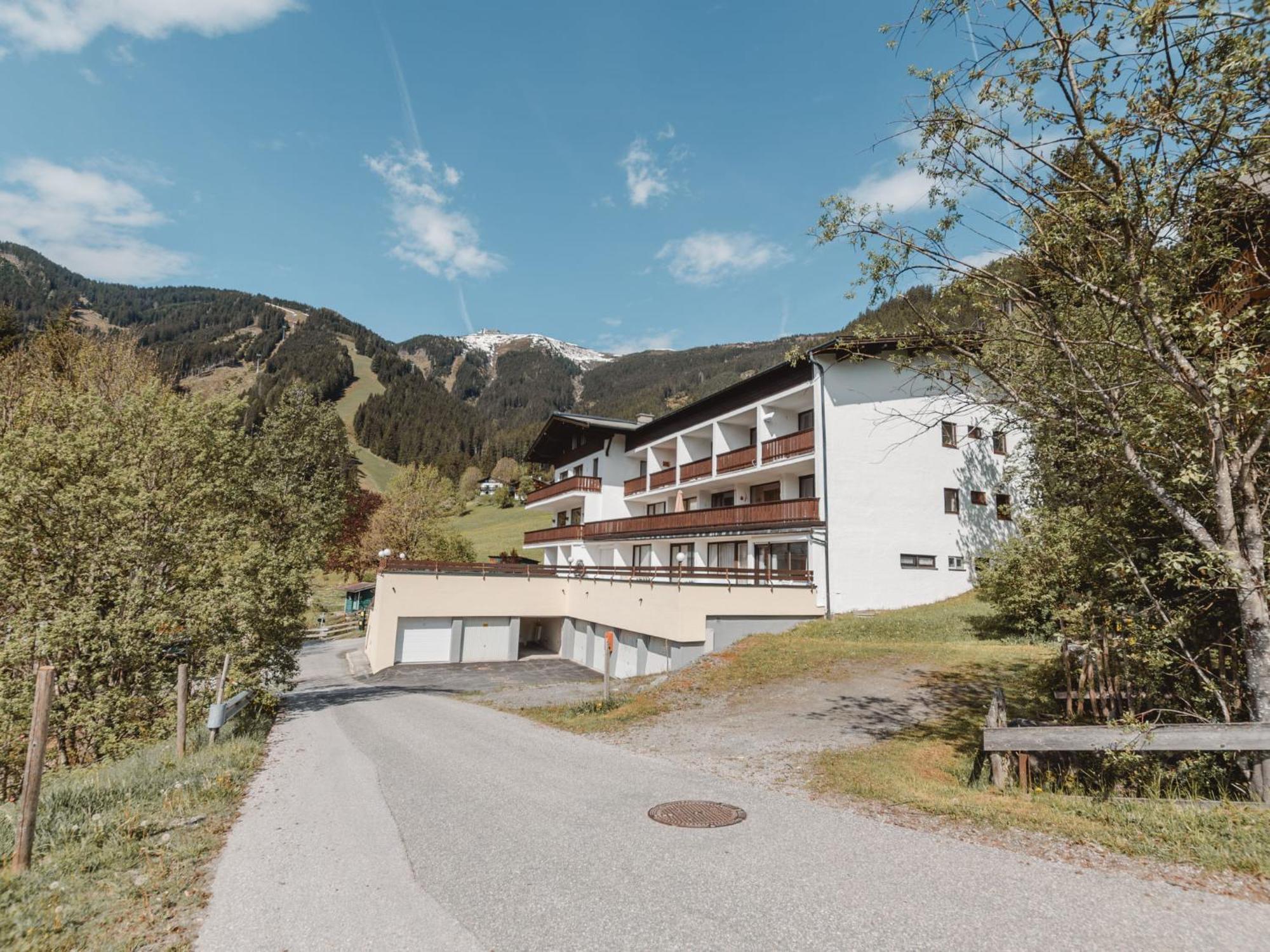 Apartment Schihuette By Interhome Zell am See Luaran gambar